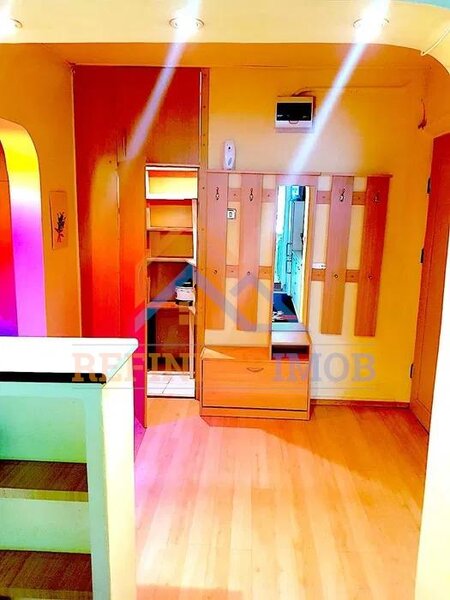 Apartament 3 camere zona Aparatorii Patriei
